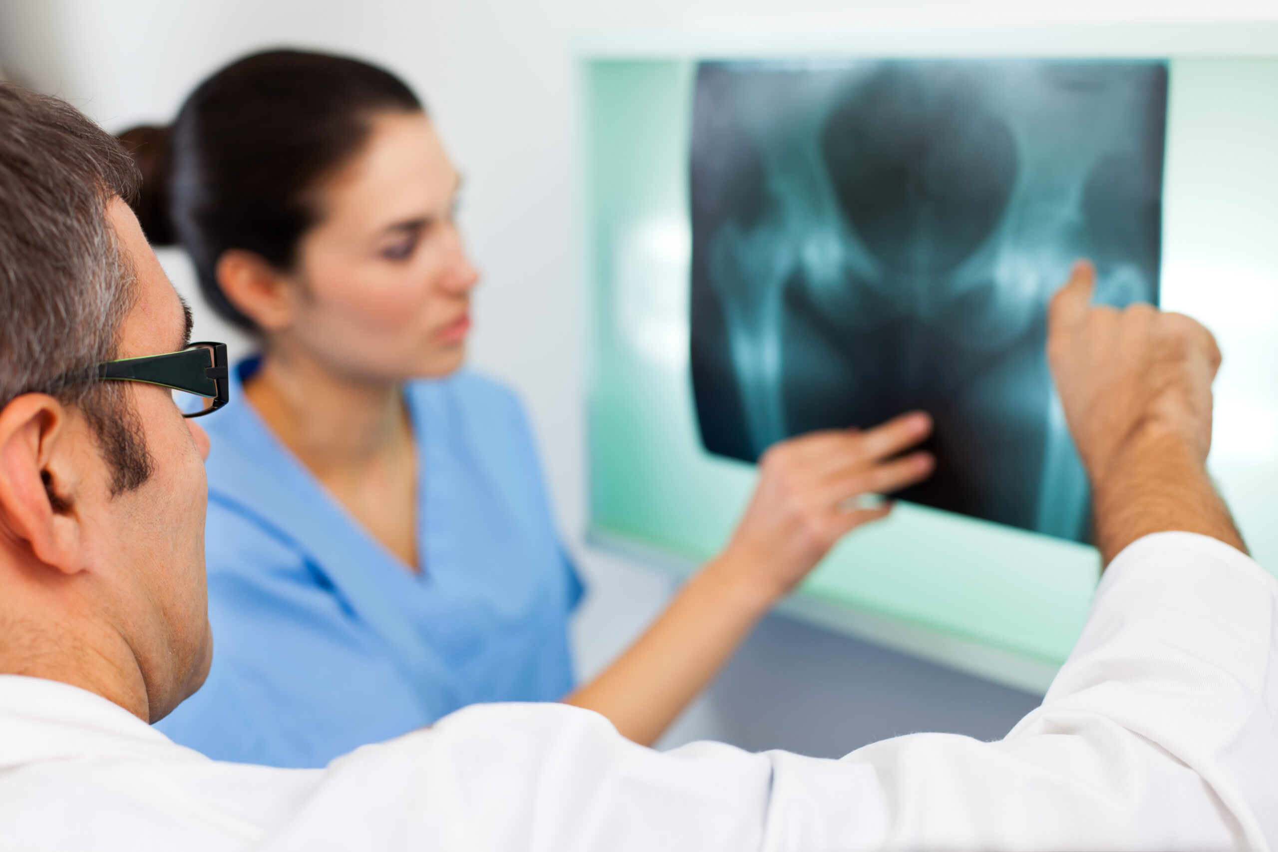 Regional Anesthesia vs. General Anesthesia for Hip Fracture - DFW ...